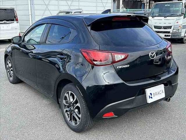 MAZDA DEMIO 2016 Image 31