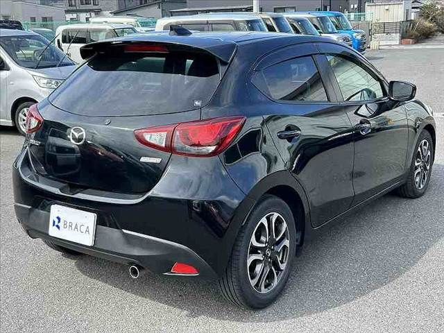 MAZDA DEMIO 2016 Image 31