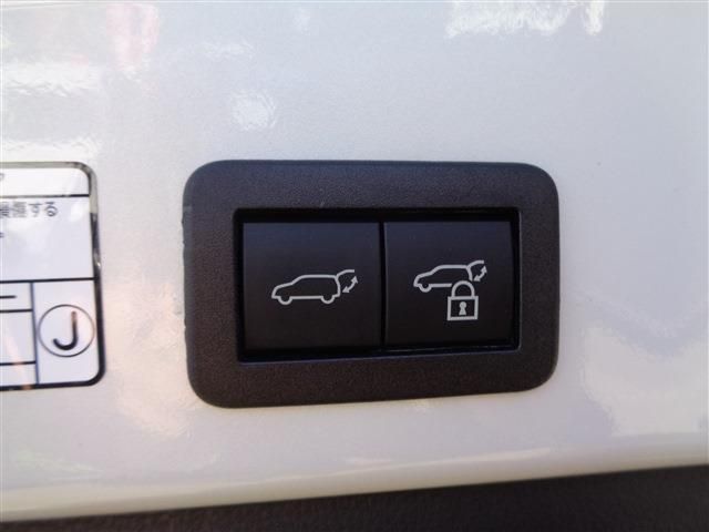 TOYOTA COROLLA CROSS HYBRID 2024 Image 31