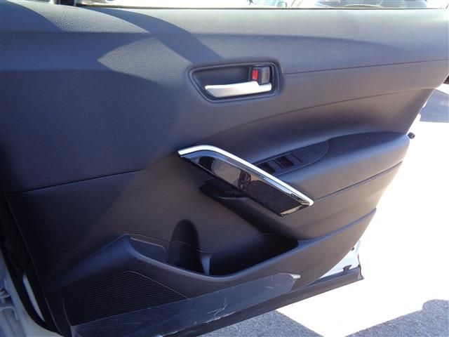 TOYOTA COROLLA CROSS HYBRID 2024 Image 31