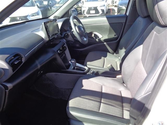 TOYOTA YARIS CROSS HYBRID 2023 Image 31