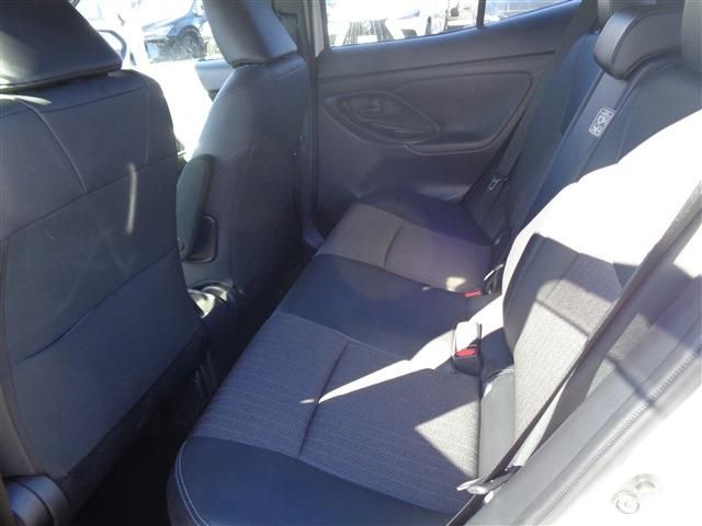 TOYOTA YARIS CROSS HYBRID 2023 Image 31