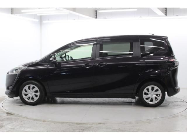 TOYOTA SIENTA 2017 Image 31