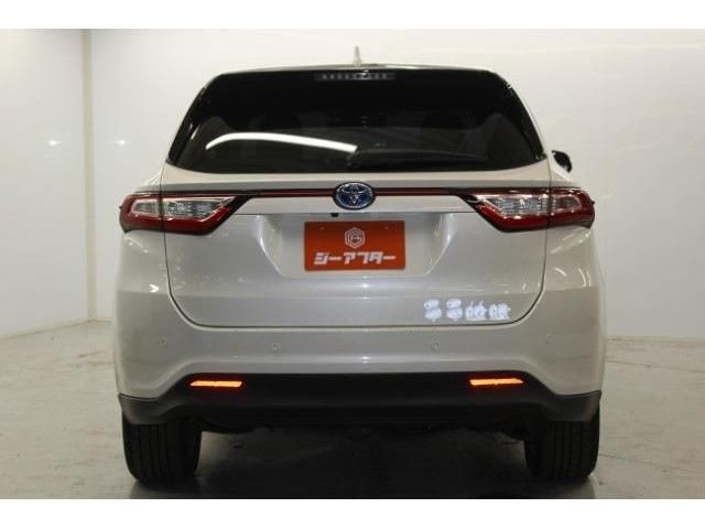 TOYOTA HARRIER HYBRID 2017 Image 31