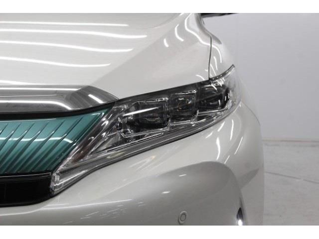 TOYOTA HARRIER HYBRID 2017 Image 31