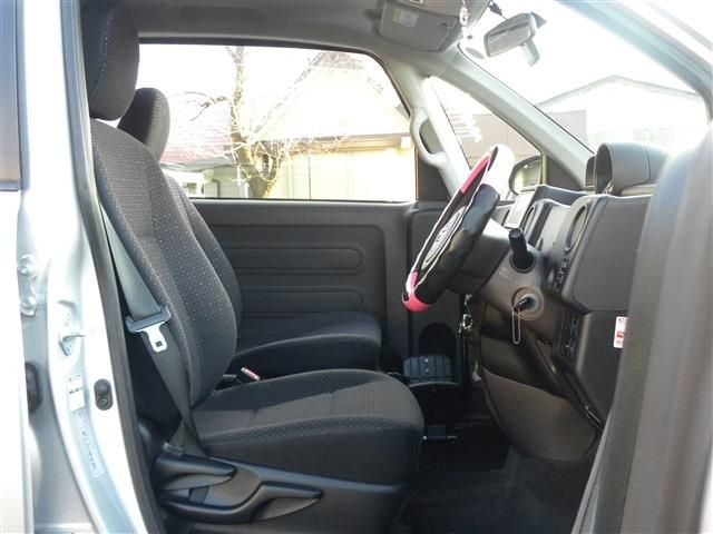 TOYOTA SPADE 2013 Image 31