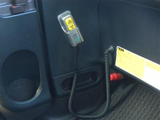 TOYOTA SPADE 2013 Image 31