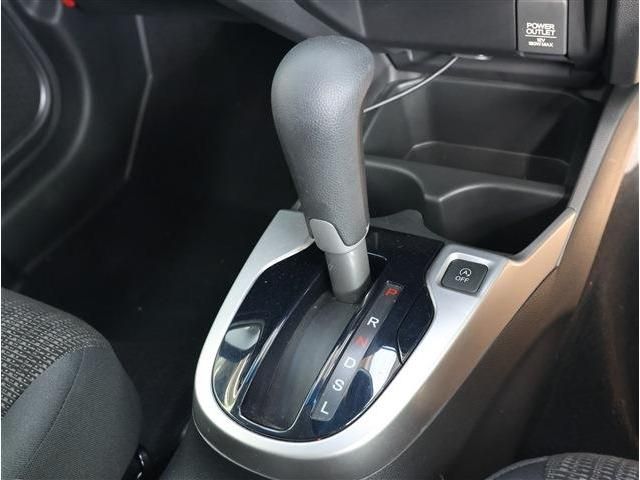 HONDA FIT 2016 Image 31