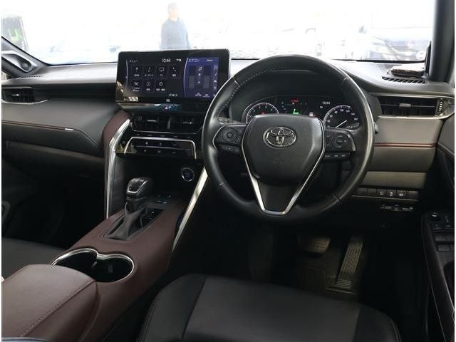 TOYOTA HARRIER 2WD 2021 Image 31