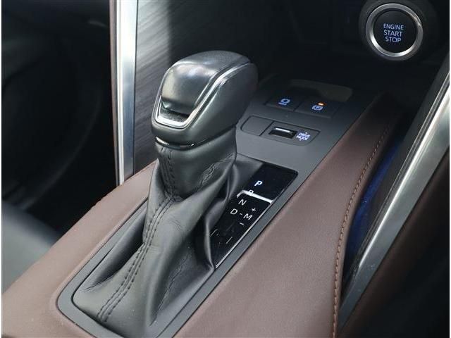 TOYOTA HARRIER 2WD 2021 Image 31