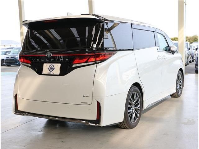 TOYOTA VELLFIRE  HYBRID 2024 Image 31