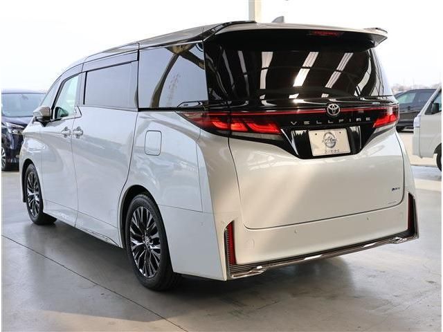 TOYOTA VELLFIRE  HYBRID 2024 Image 31