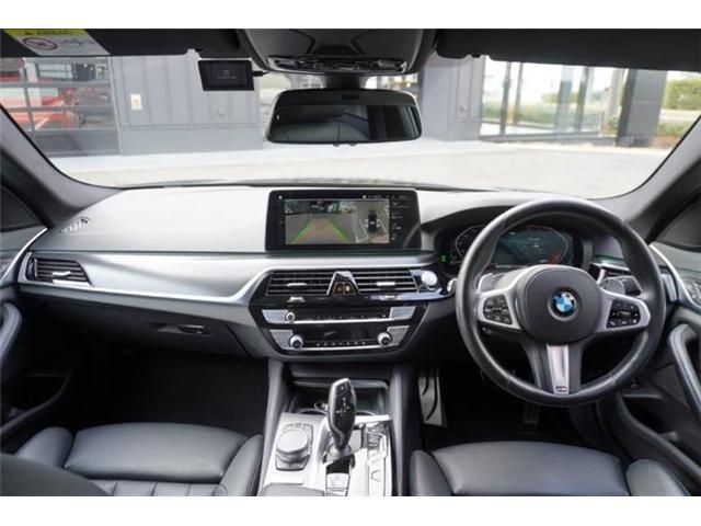 BMW 5SERIES SEDAN 2021 Image 31
