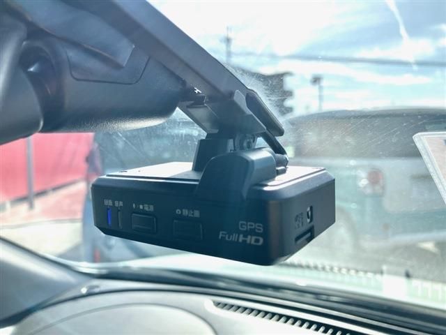 NISSAN MARCH 2017 Image 31