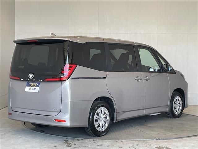TOYOTA NOAH HYBRID 2026 Image 31