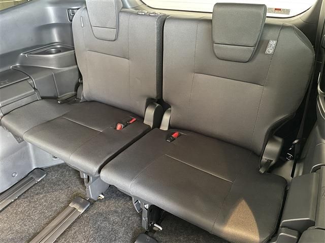 TOYOTA NOAH HYBRID 2026 Image 31