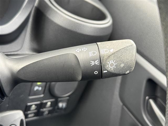 DAIHATSU MIRA E:S 2020 Image 31