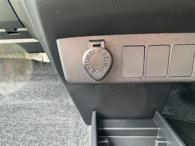 DAIHATSU MIRA E:S 2020 Image 31