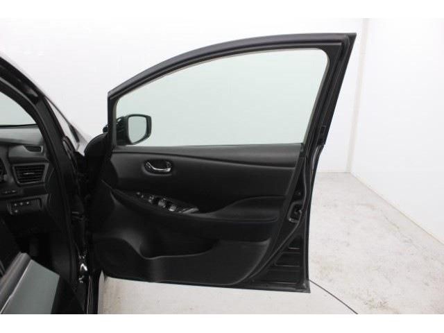 NISSAN LEAF 2020 Image 31