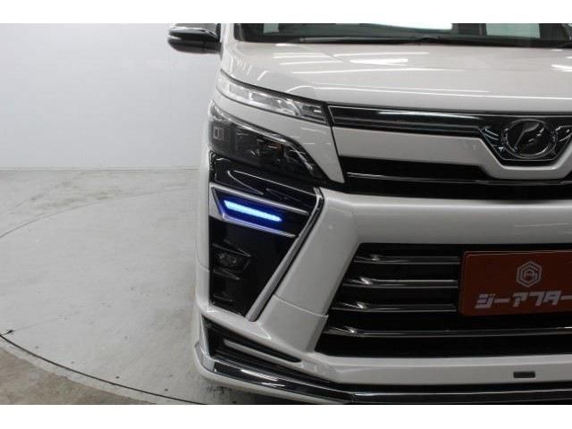 TOYOTA VOXY 2019 Image 31