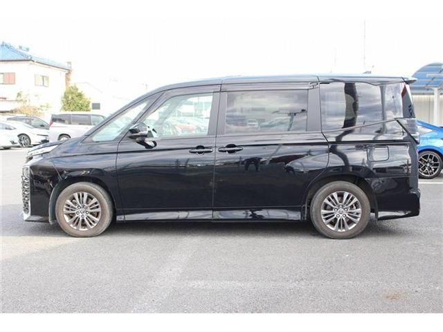 TOYOTA VOXY 2024 Image 31