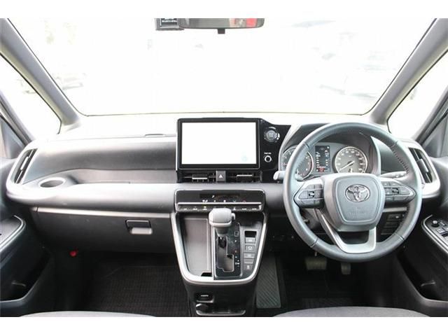 TOYOTA VOXY 2024 Image 31