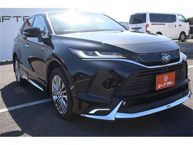 TOYOTA HARRIER HYBRID 2023 Image 31