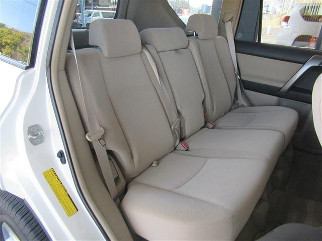 TOYOTA LANDCRUISER PRADO 2012 Image 31