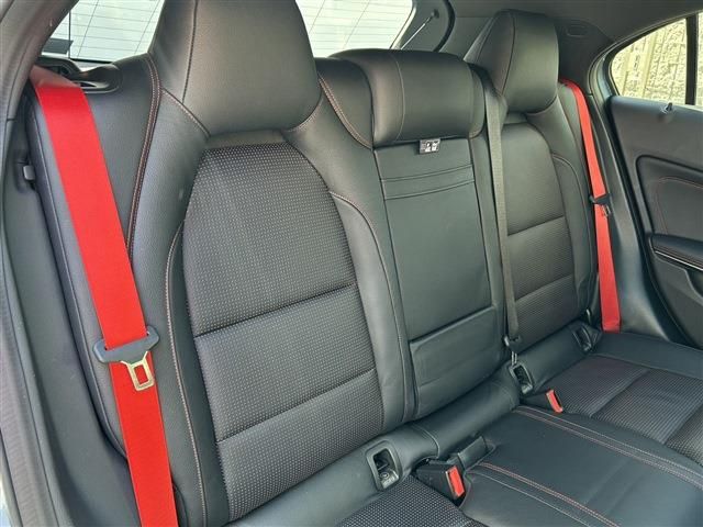 AMG A CLASS 2015 Image 31