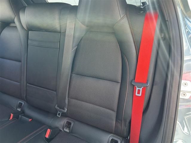 AMG A CLASS 2015 Image 31