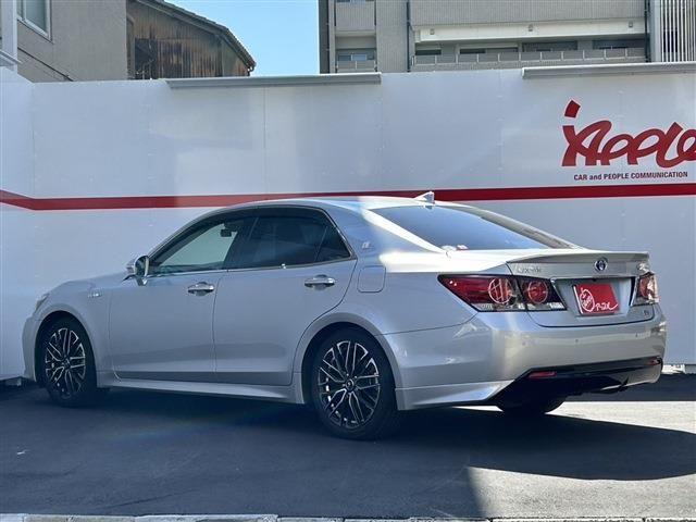 TOYOTA CROWN SEDAN HYBRID 2017 Image 31