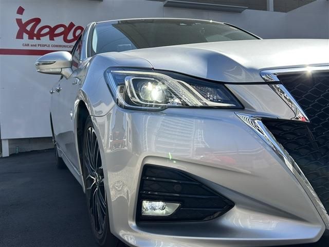 TOYOTA CROWN SEDAN HYBRID 2017 Image 31