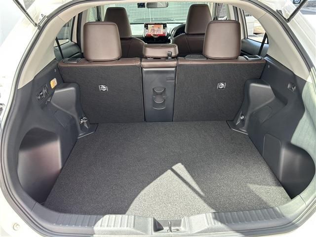 TOYOTA YARIS CROSS HYBRID 2021 Image 31