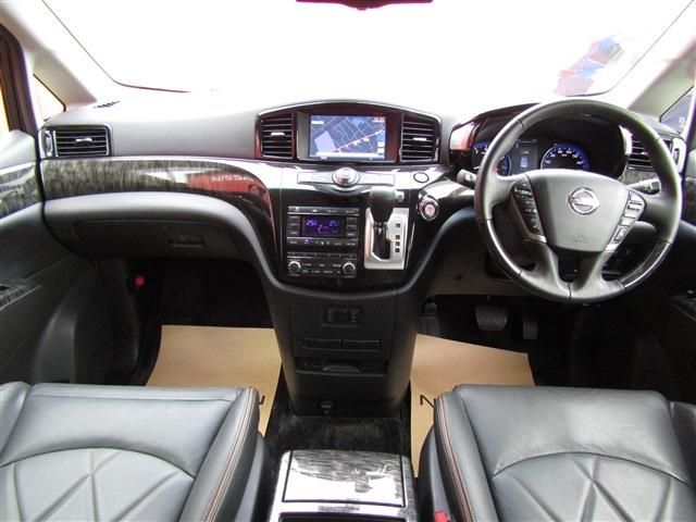 NISSAN ELGRAND 2019 Image 31