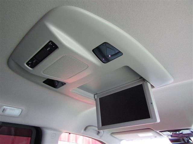 NISSAN ELGRAND 2019 Image 31