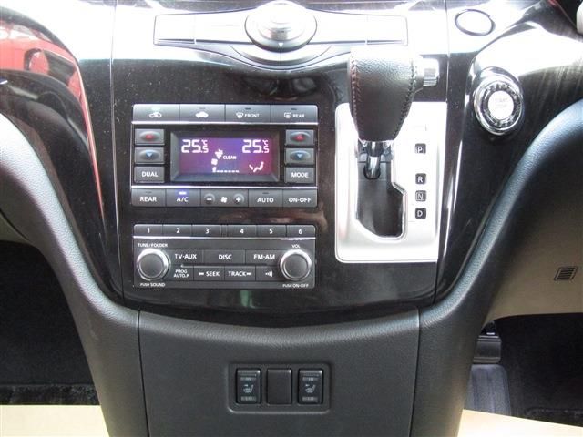 NISSAN ELGRAND 2019 Image 31