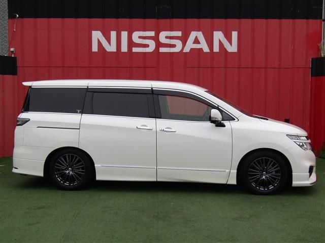 NISSAN ELGRAND 2019 Image 31