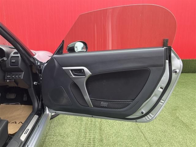 DAIHATSU COPEN 2017 Image 31