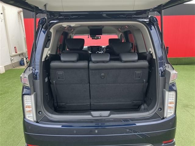 NISSAN ELGRAND 2021 Image 31