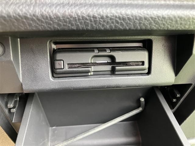 NISSAN ELGRAND 2021 Image 31