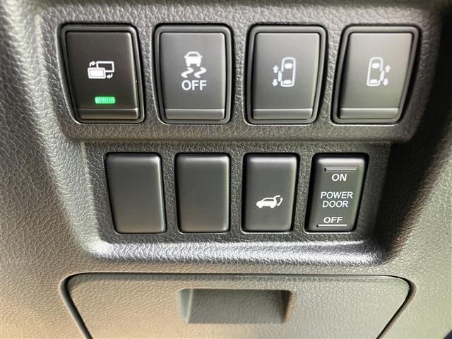 NISSAN ELGRAND 2021 Image 31