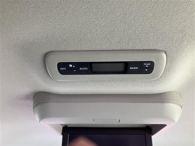 NISSAN ELGRAND 2021 Image 31