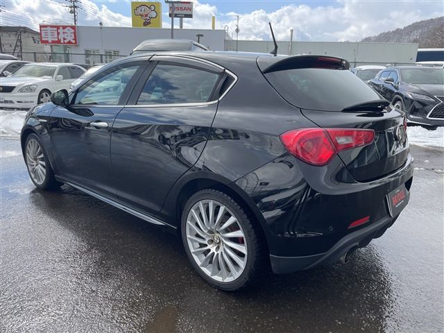 ALFAROMEO GIULIETTA 2015 Image 31