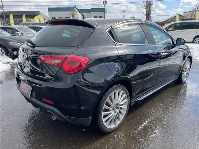 ALFAROMEO GIULIETTA 2015 Image 31