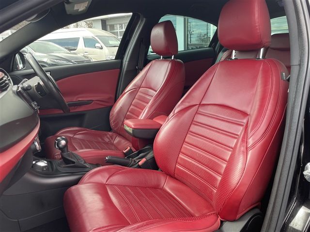 ALFAROMEO GIULIETTA 2015 Image 31