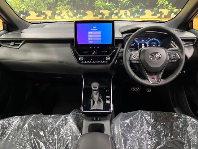 TOYOTA COROLLA CROSS HYBRID 2026 Image 31