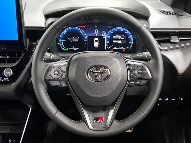 TOYOTA COROLLA CROSS HYBRID 2026 Image 31