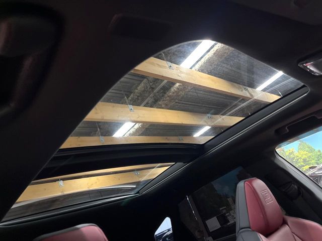 TOYOTA LEXUS RX500H 2023 Image 31