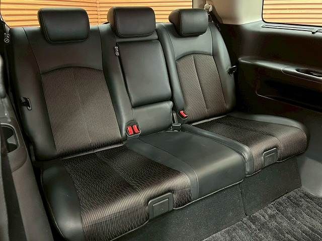 NISSAN ELGRAND  4WD 2019 Image 31