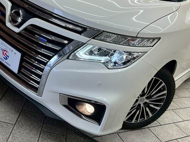 NISSAN ELGRAND  4WD 2019 Image 31